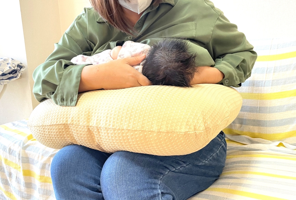 OKETANIらくらくクッション ~最強 へたらない 授乳クッション~のメイン画像